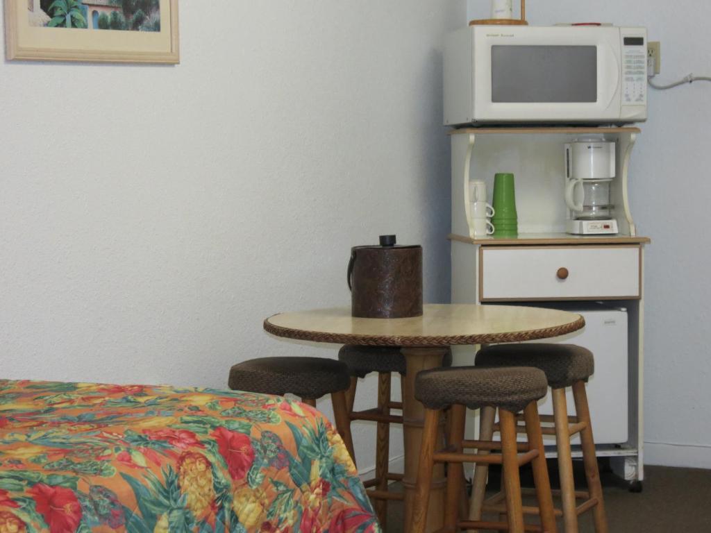 Ed & Ellen'S Lodgings Key Largo Motel ห้อง รูปภาพ